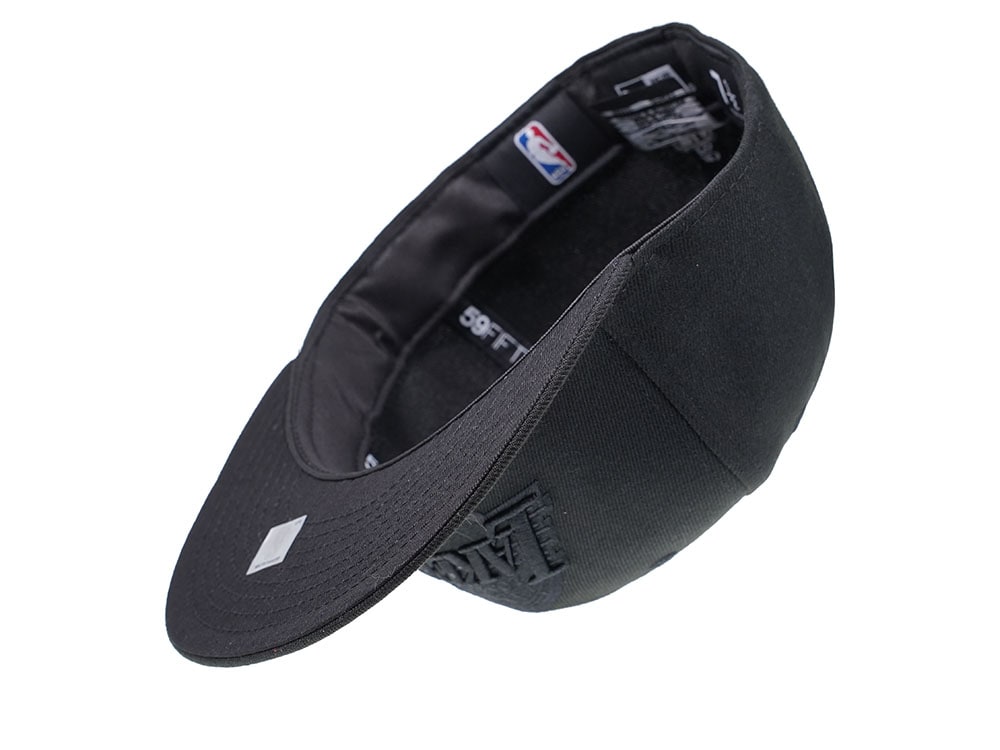 New Era Los Angeles Lakers Black on Black Edition 59Fifty Fitted Cap
