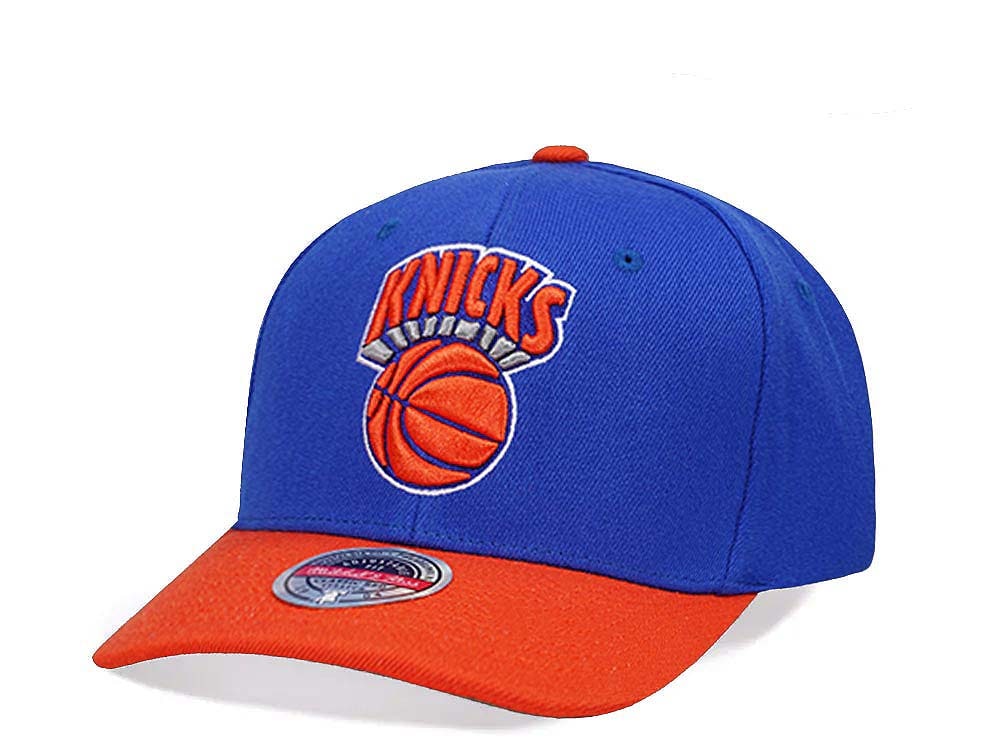 Mitchell & Ness New York Knicks Team Two Tone 2.0 Hardwood Classic Red Flex Snapback Cap
