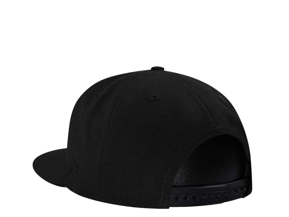 New Era New York Knicks Black Classic Edition 9Fifty Snapback Cap