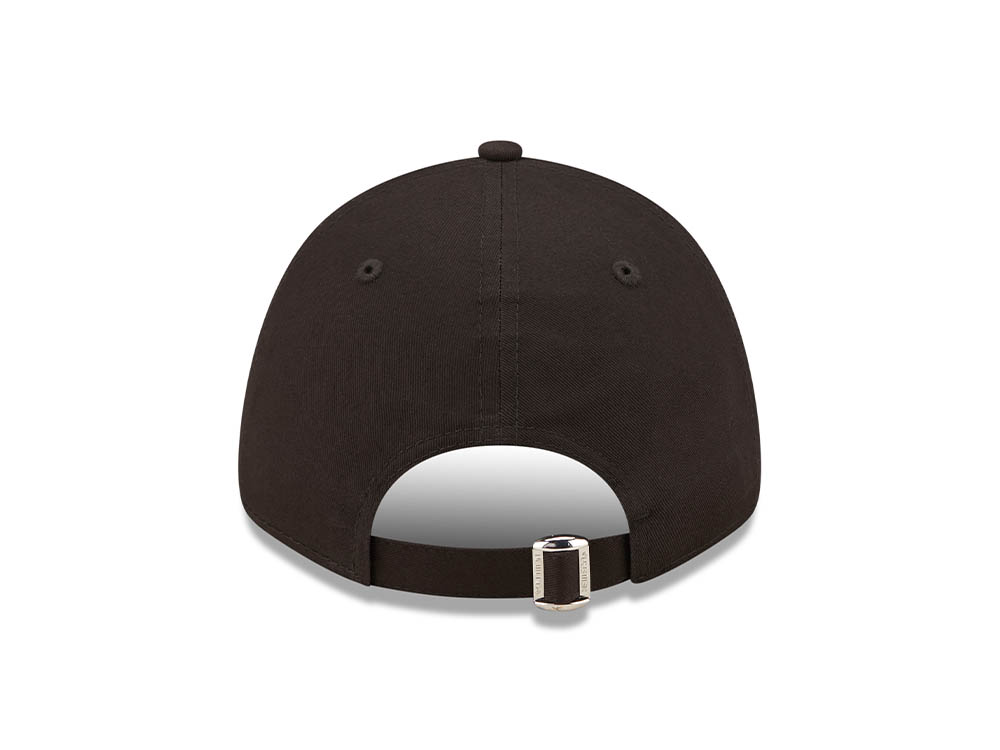 New Era New York Yankees League Essential Black 9Forty Strapback Cap