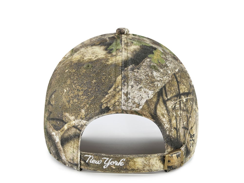 47 Brand New York Yankees Realtree Clean Up Strapback Cap