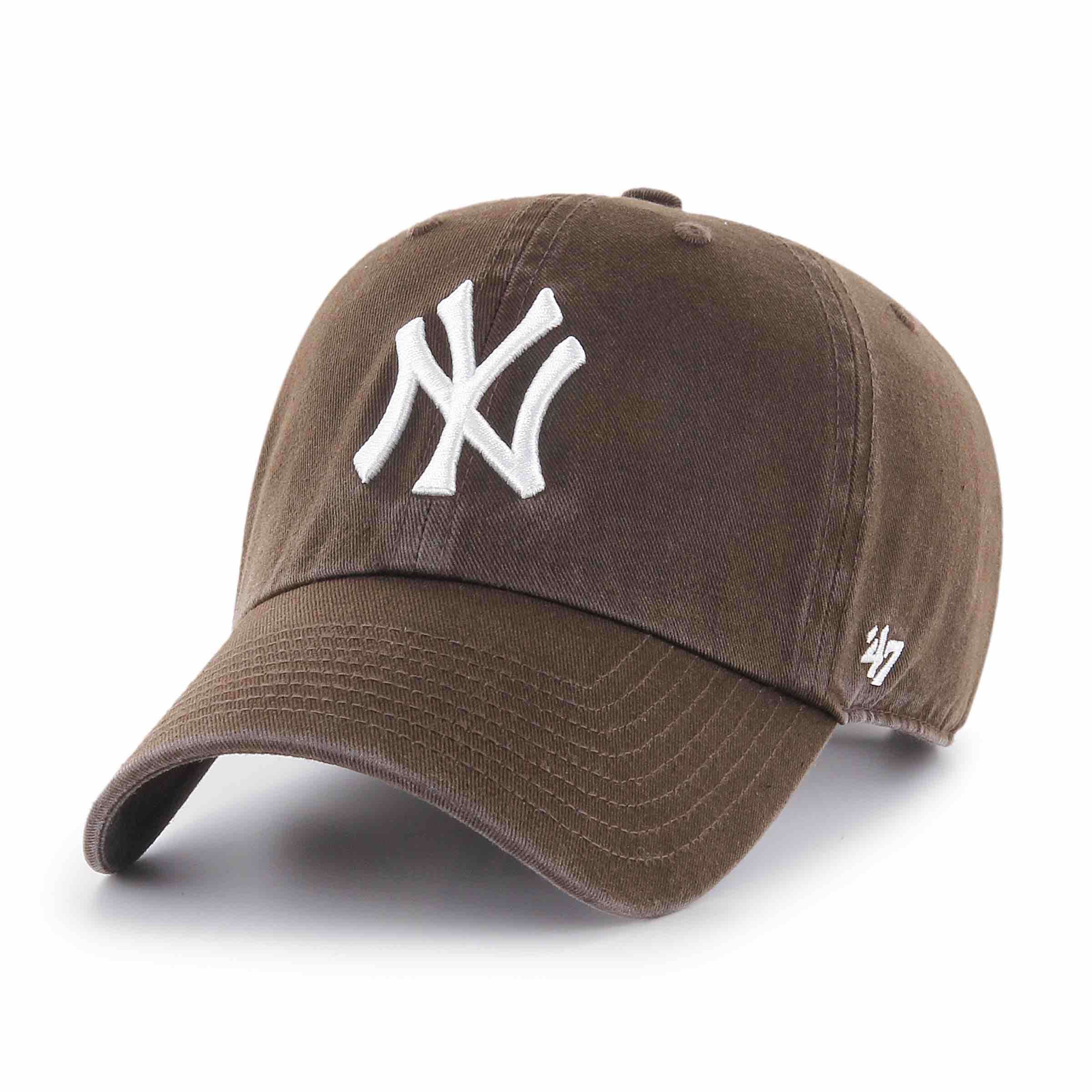47brand New York Yankees Brown Curved Clean Up Strapback Cap