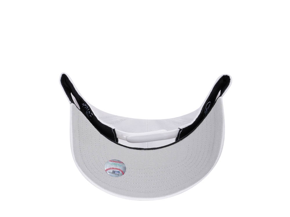 47Brand New York Yankees White Cold Zone MVP DP Snapback Cap