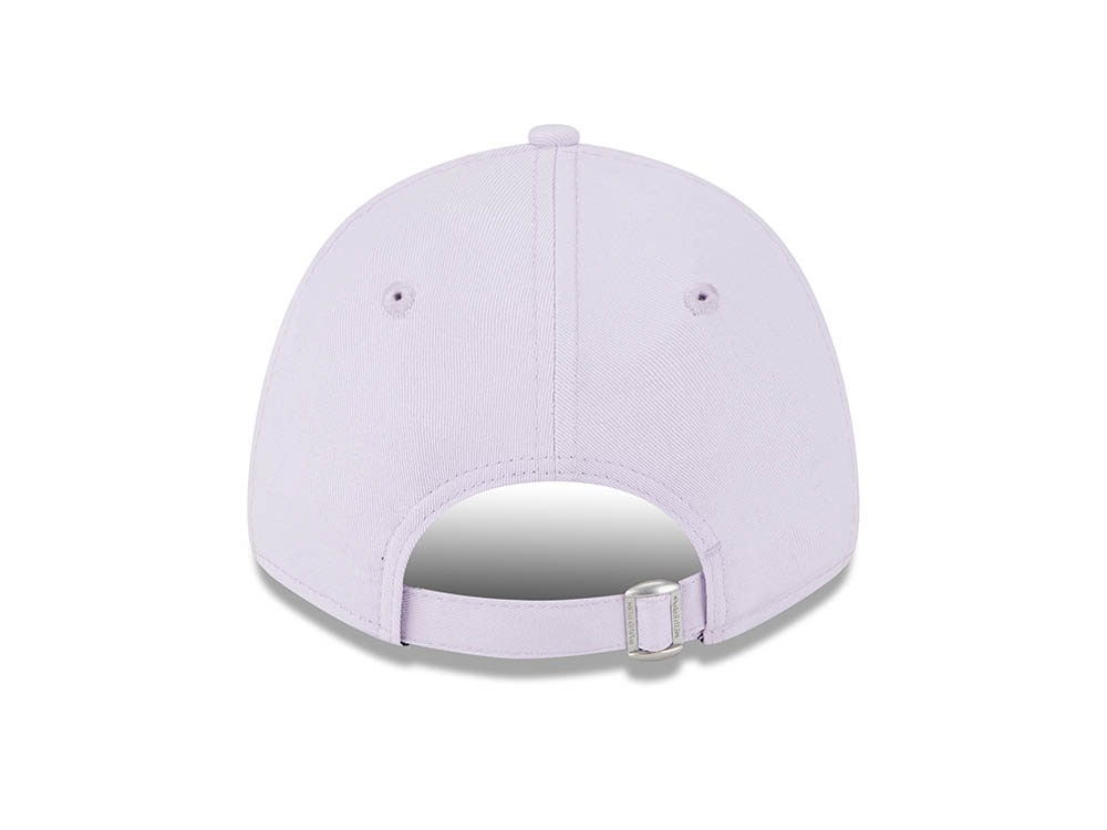 New Era New York Yankees Essential League Purple Womens 9Forty Strapback Cap