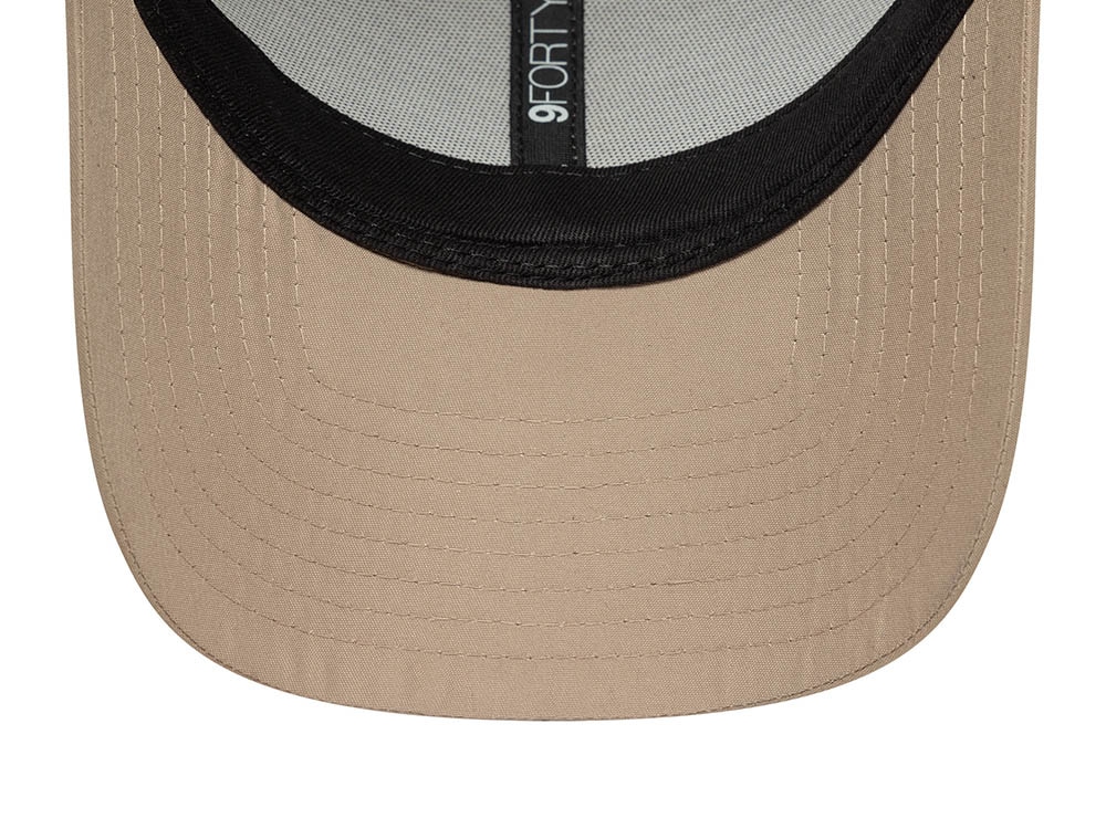 New Era New York Yankees Flawless Light Camel 9Forty Strapback Cap