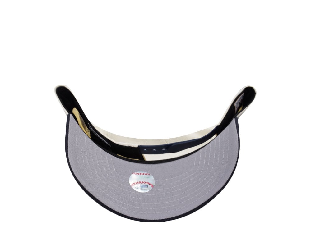 New Era Boston Red Sox World Series Champions 2013 Chrome Two Tone Edition 9Forty A Frame Snapback Cap