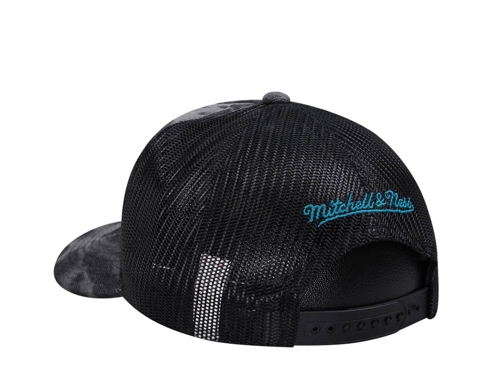 Mitchell & Ness Charlotte Hornets Burnt Ends Black Trucker Snapback Cap