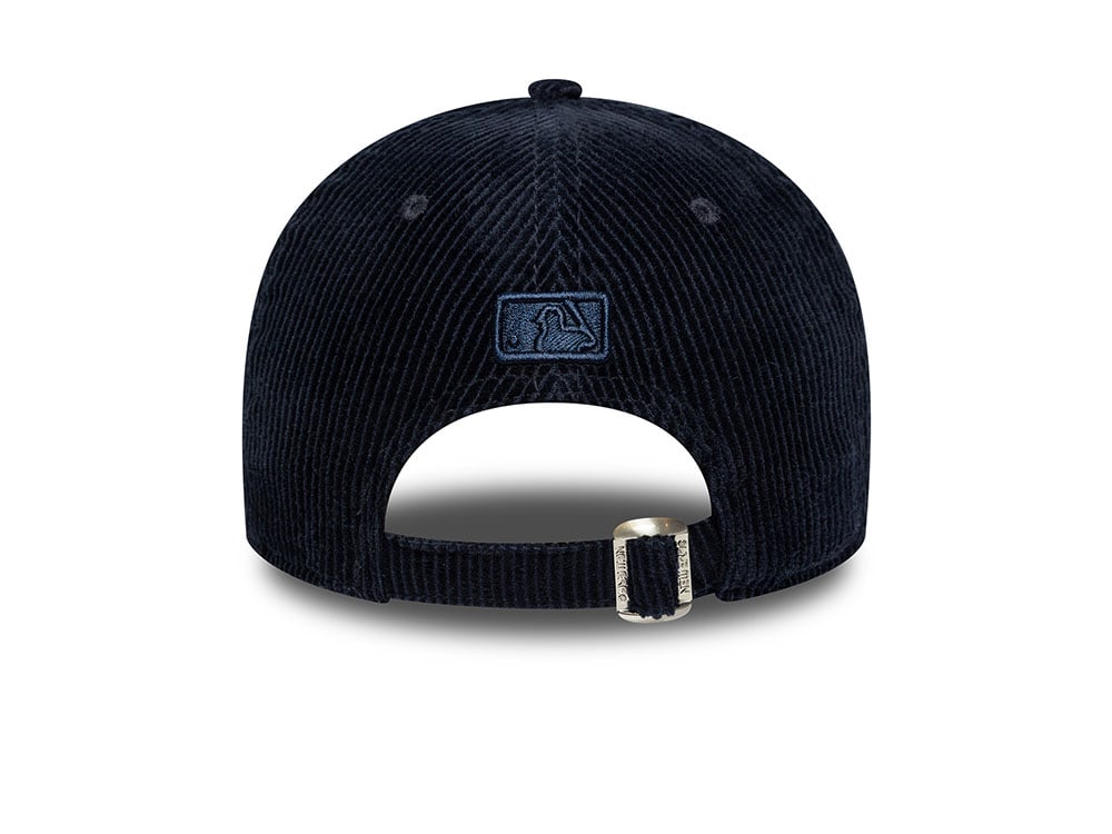 New Era New York Yankees Navy Corduroy 9Forty M Crown Strapback Cap