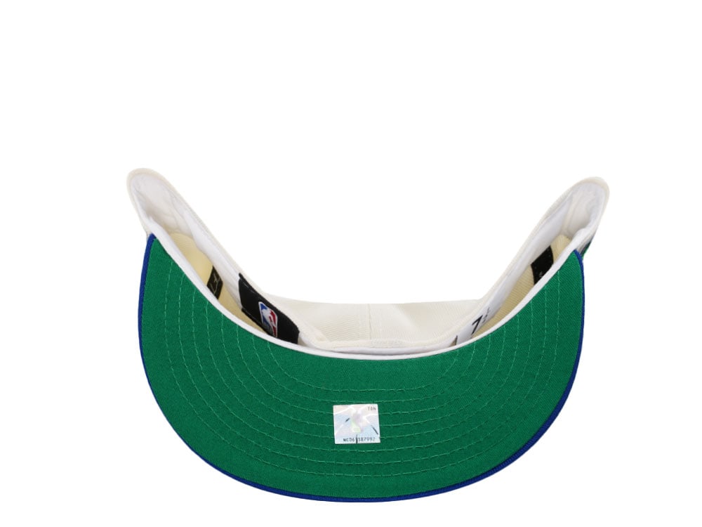 New Era Dallas Mavericks Chrome Metallic Green Two Tone Edition 59Fifty Fitted Cap