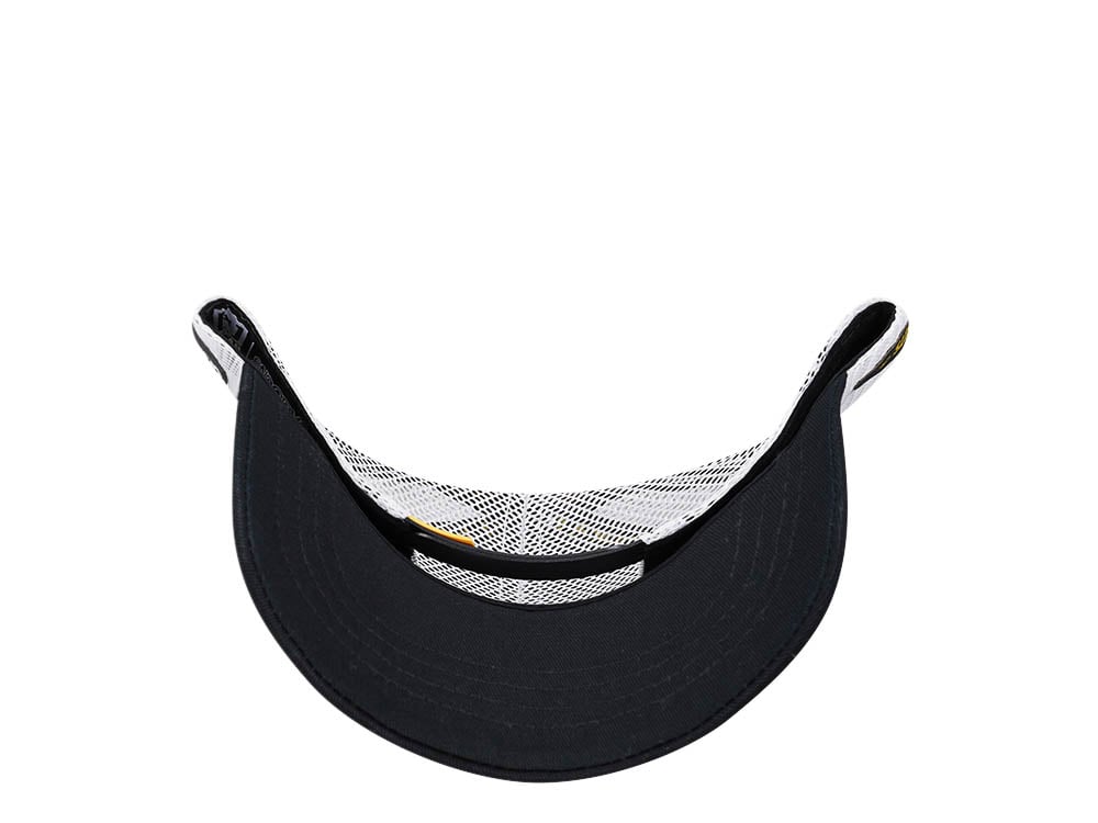 Capslab Snoopy Peanuts Black and White Trucker Snapback Cap