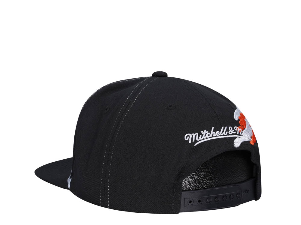 Mitchell & Ness Philadelphia Flyers Vintage Paintbrush Snapback Cap