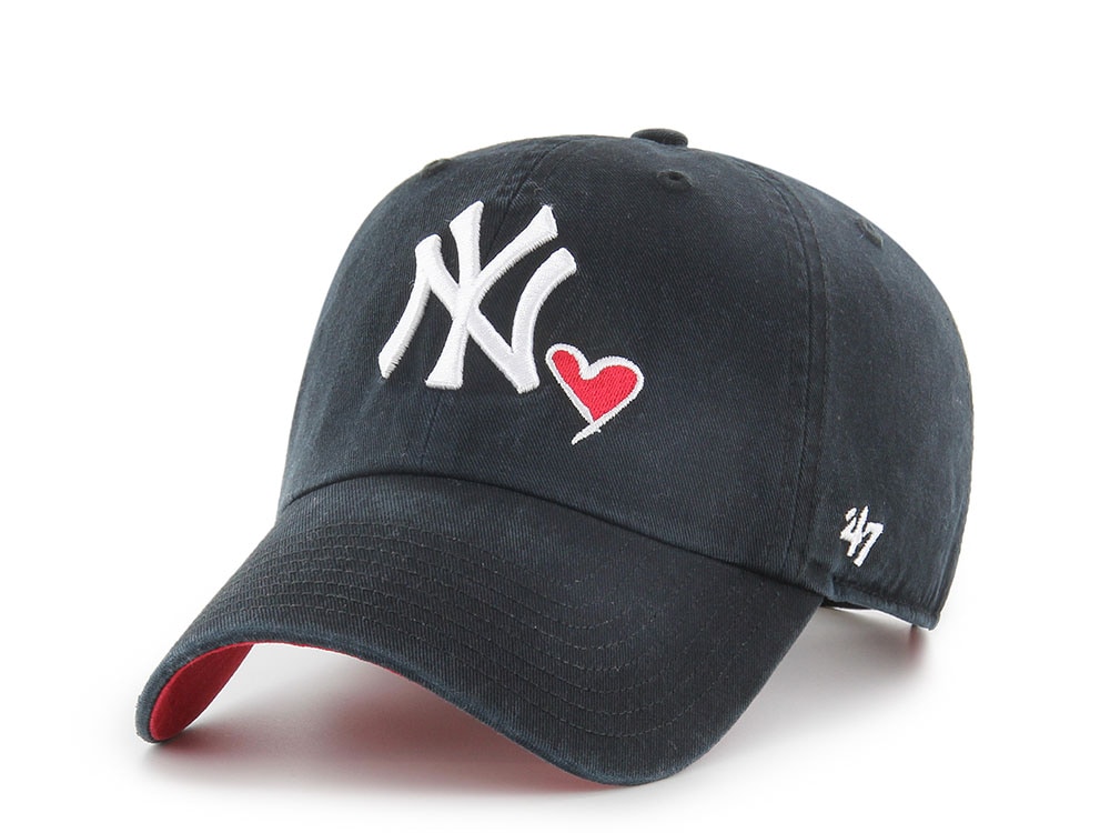47 Brand New York Yankees Heart Icon Navy Clean Up Strapback Cap