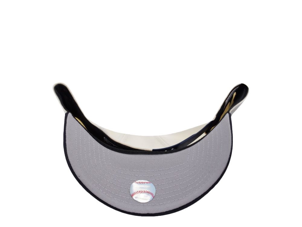 New Era Atlanta Braves World Series 1995 Chrome Two Tone Edition 9Forty A Frame Snapback Cap