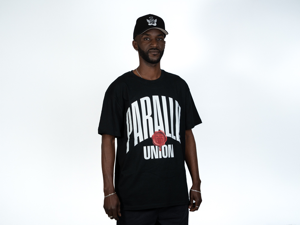 Parallel Union T-Shirt College Script Black Oversize Edition