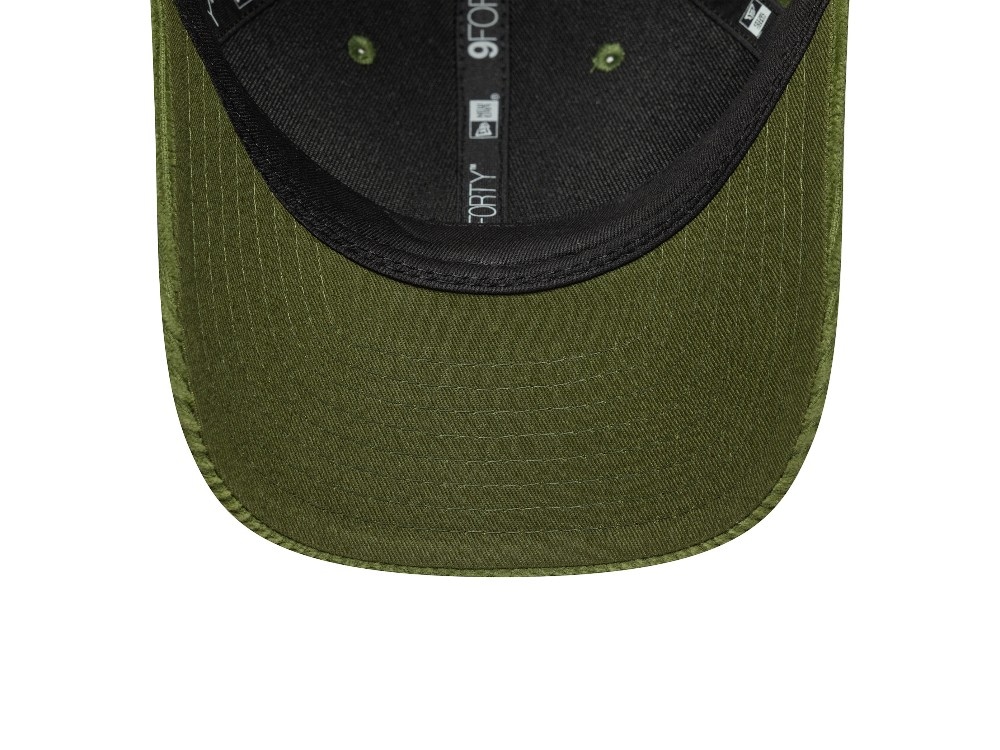 New Era Los Angeles Dodgers Green Corduroy 9Forty M Crown Snapback Cap