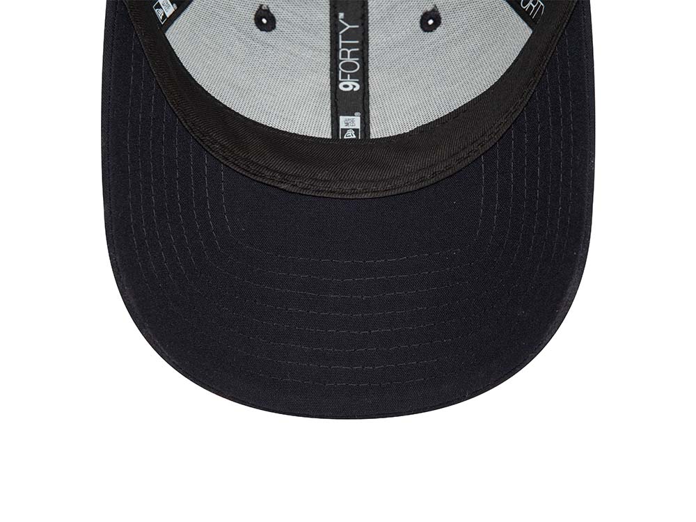 New Era Manchester United Seasonal Pop 9Forty Strapback Cap