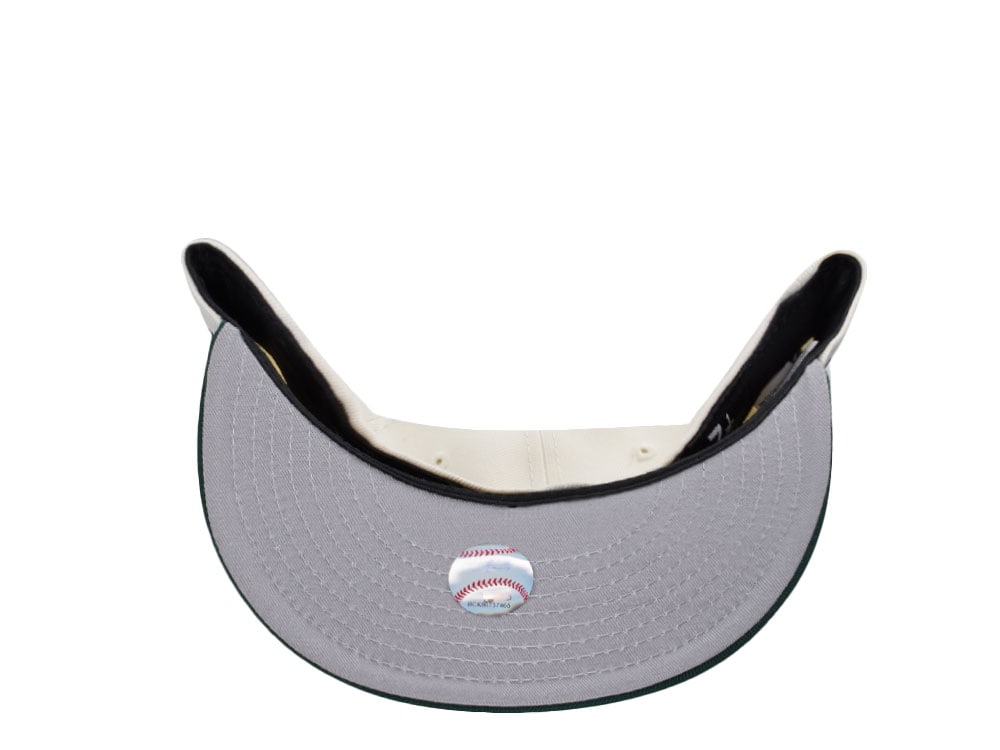 New Era New York Yankees World Series 2000 Chrome Two Tone Edition 59Fifty Fitted Cap