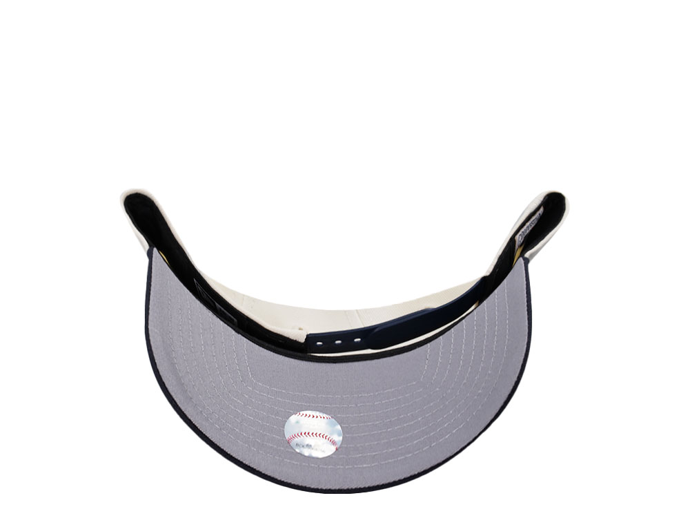 New Era New York Yankees Subway Series 2000 Chrome Two Tone Edition 9Forty A Frame Snapback Cap