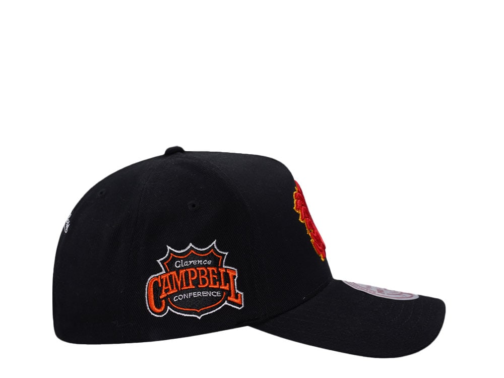 Mitchell & Ness Calgary Flames Nostalgic 2.0 Pro Crown Snapback Cap